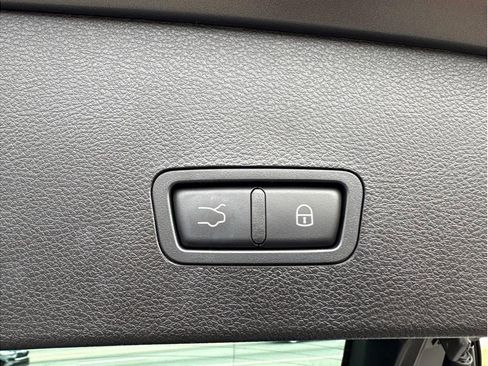 Used 2024 Alfa Romeo Tonale Veloce image 8