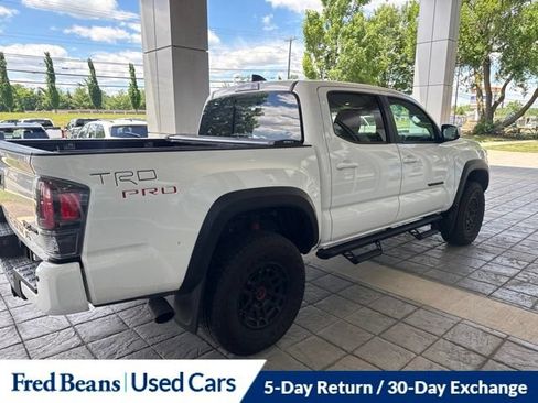 Used 2022 Toyota Tacoma TRD Pro AWD/4WD image 3