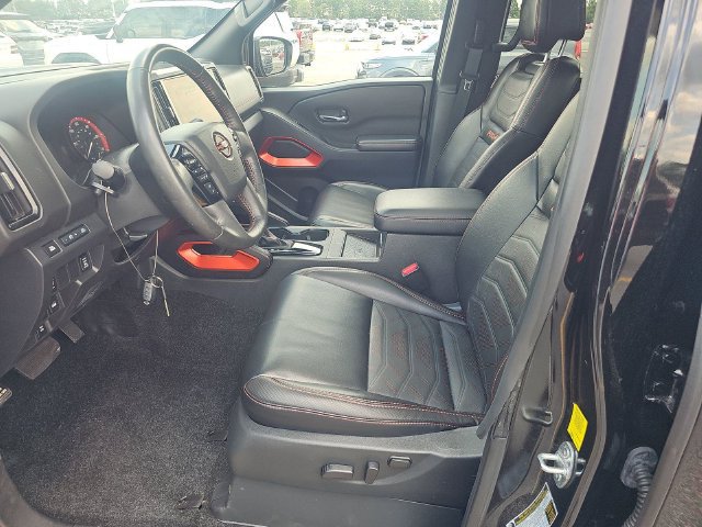 Certified 2025 Nissan Frontier PRO-4X w/ Pro Premium Package AWD/4WD image 7