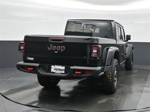 New 2025 Jeep Gladiator Rubicon image 5