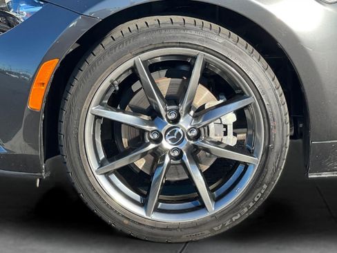 Used 2017 MAZDA MX-5 Miata RF Grand Touring image 24