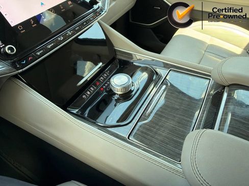 Certified 2022 Jeep Wagoneer Series II w/ Premium Group I RWD image 79