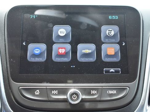 Used 2018 Chevrolet Equinox LT w/ Sun & Infotainment Package FWD image 26