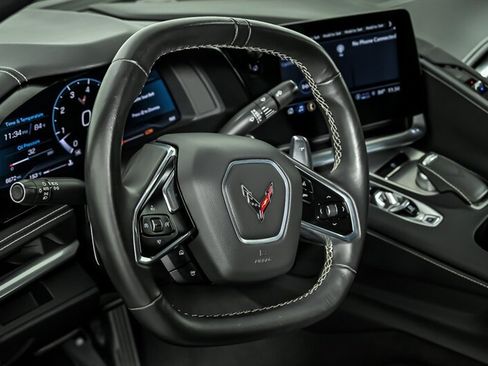 Used 2021 Chevrolet Corvette Stingray Coupe w/ 1LT RWD image 19