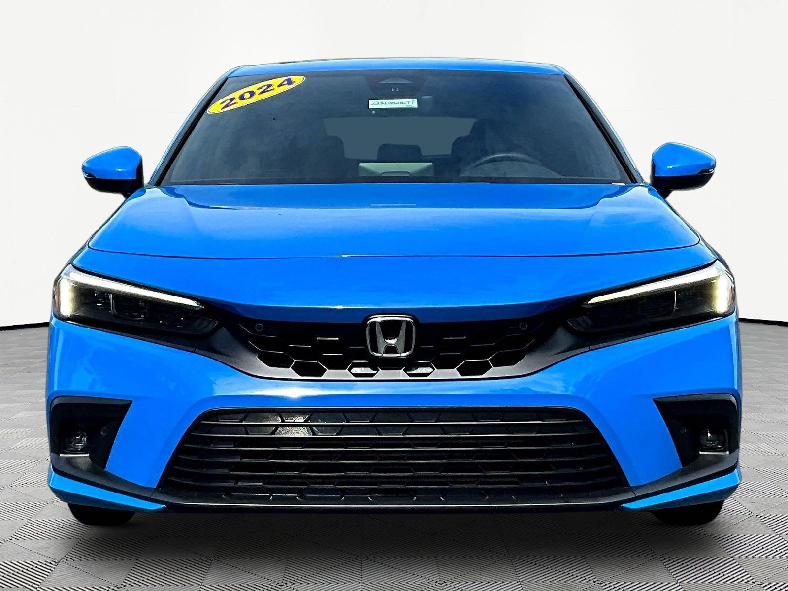 Used 2024 Honda Civic Sport Touring image 2