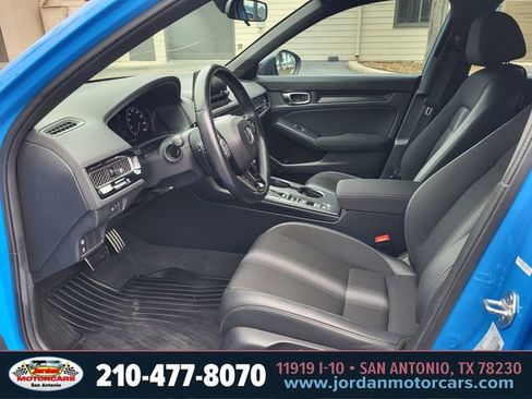 Used 2023 Honda Civic Sport image 18