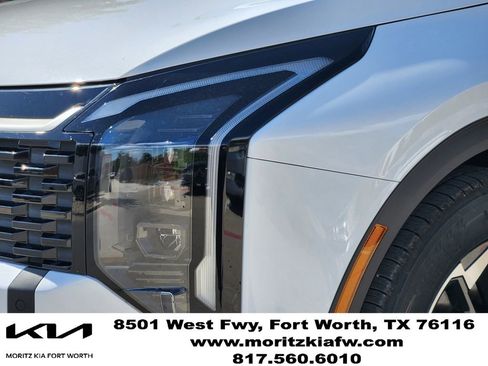 New 2026 Kia Sportage EX FWD image 5