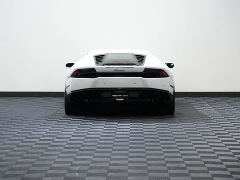 Used 2015 Lamborghini Huracan LP 610-4 AWD/4WD image 7