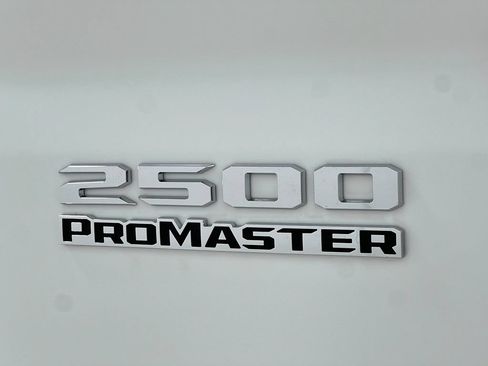 Used 2023 RAM ProMaster 2500 FWD image 39
