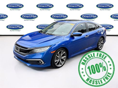 Used 2019 Honda Civic Touring image 3