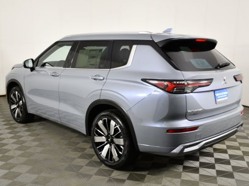 New 2026 Mitsubishi Outlander SEL AWD/4WD image 8