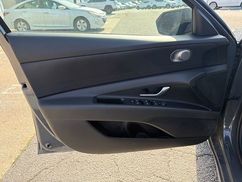 New 2026 Hyundai Elantra SE image 10