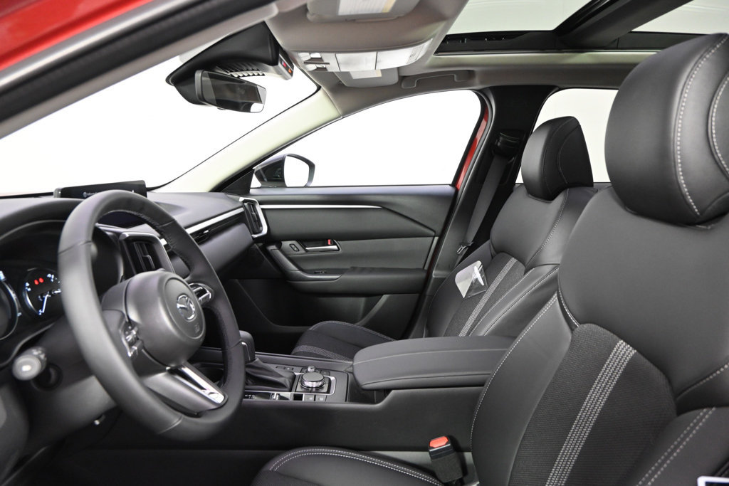 Used 2026 MAZDA CX-50 2.5 Hybrid w/ Weather Package AWD/4WD image 13