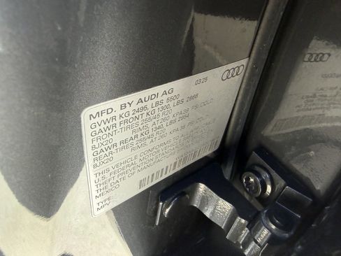 Used 2025 Audi Q5 Premium Plus w/ Premium Plus image 42