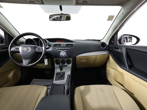 Used 2011 MAZDA MAZDA3 i Touring image 29