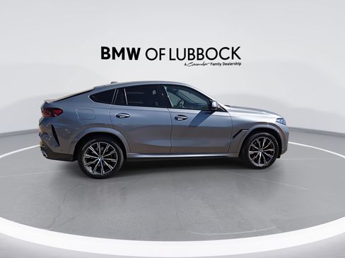 Used 2025 BMW X6 xDrive40i AWD/4WD image 9
