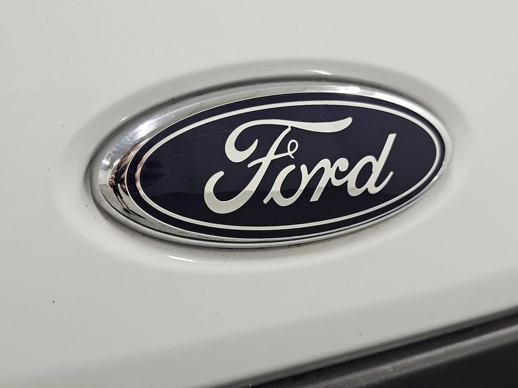 Used 2024 Ford Transit 250 148 Medium Roof w/ Load Area Protection Package RWD image 23