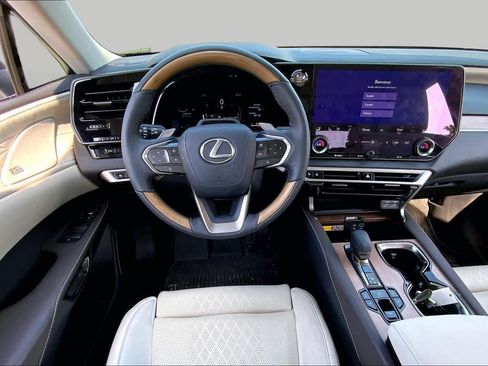Certified 2026 Lexus RX 350 AWD w/ Convenience Package image 6