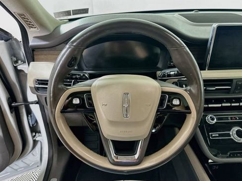 Certified 2022 Lincoln Corsair Reserve w/ Equipment Group 201A AWD/4WD image 11