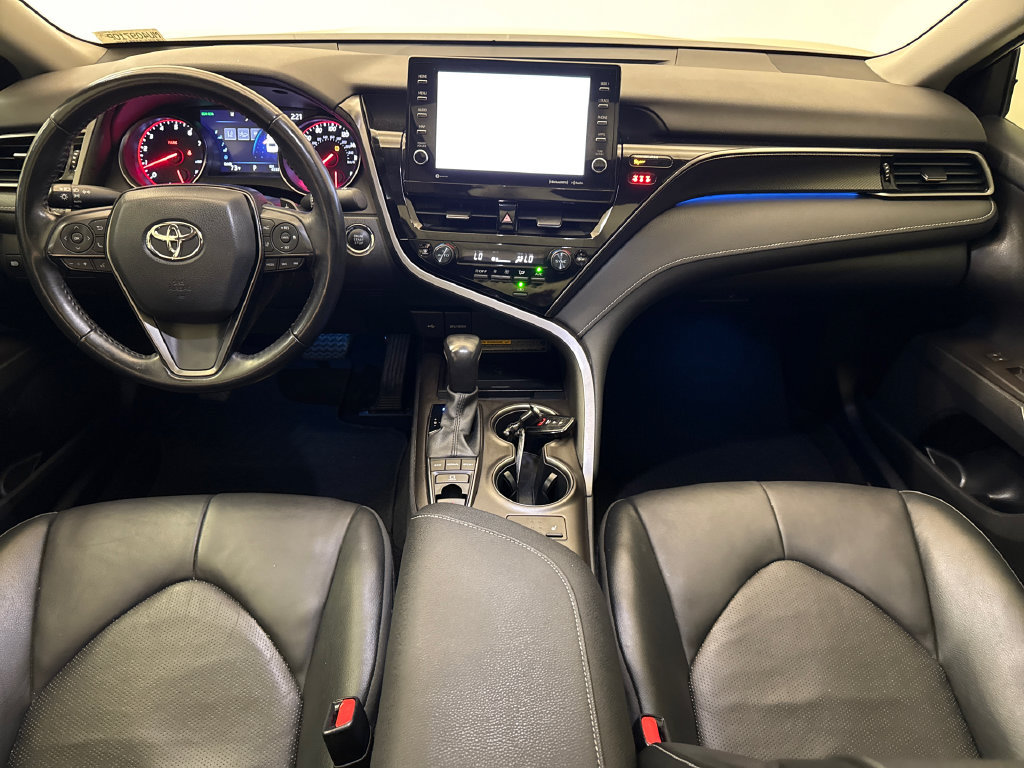 Used 2021 Toyota Camry XSE FWD image 13
