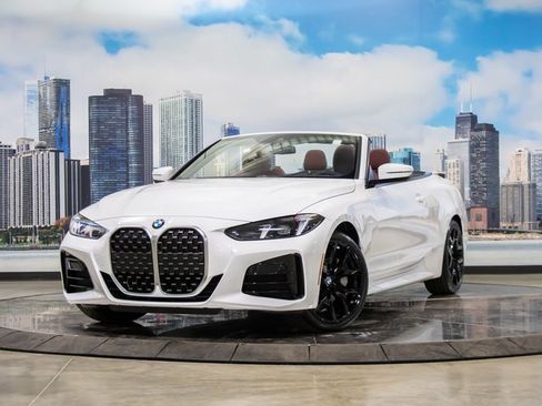 Used 2026 BMW 430i Convertible w/ M Sport Package image 3