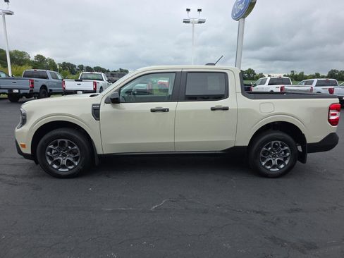 New 2025 Ford Maverick XLT w/ XLT Luxury Package image 2
