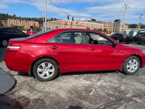 Used 2008 Toyota Camry XLE image 5