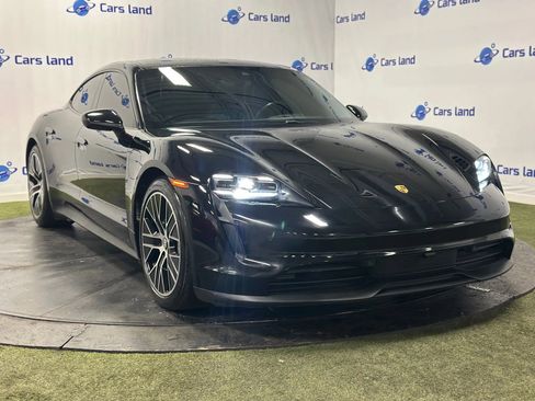 Used 2021 Porsche Taycan image 1