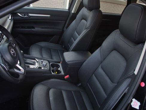 Used 2025 MAZDA CX-5 AWD 2.5 S w/ Preferred Package image 12