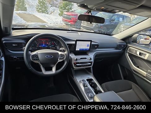 Used 2023 Ford Explorer XLT w/ Class IV Trailer Tow Package image 11