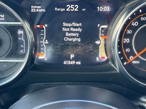 Used 2022 Jeep Gladiator Sport AWD/4WD image 28