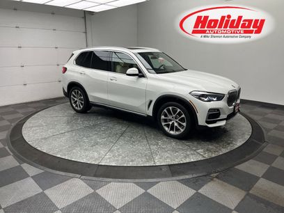 Used 2021 BMW X5 xDrive40i w/ Premium Package 2