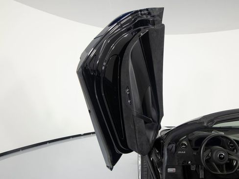 Used 2020 McLaren 720S Spider RWD image 11