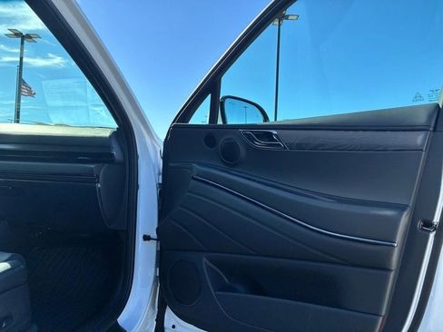 New 2026 Genesis GV80 3.5T e-SC image 19