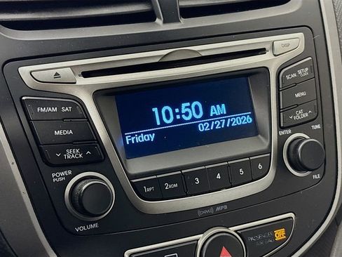 Used 2017 Hyundai Accent SE image 15