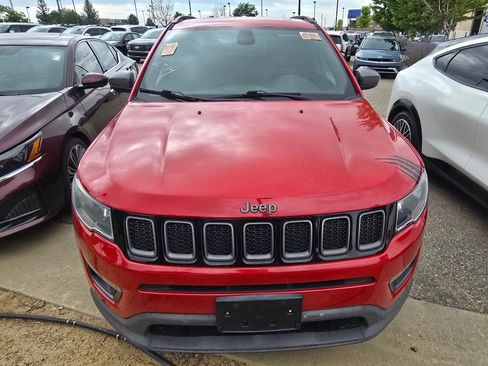 Used 2021 Jeep Compass Latitude AWD/4WD image 18