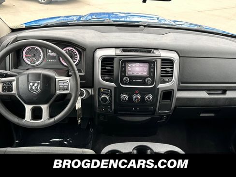 Used 2024 RAM 1500 Classic SLT image 10