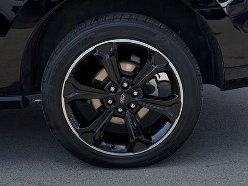 Certified 2023 Ford Expedition Limited AWD/4WD image 10