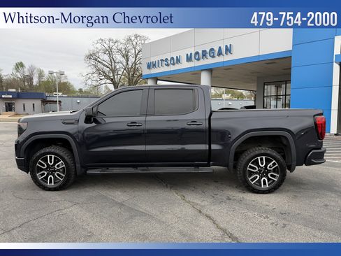 Used 2022 GMC Sierra 1500 Elevation w/ Elevation Premium Package image 8