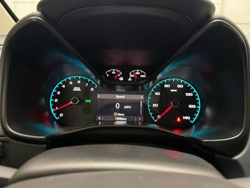 Used 2022 Chevrolet Colorado Z71 AWD/4WD image 19