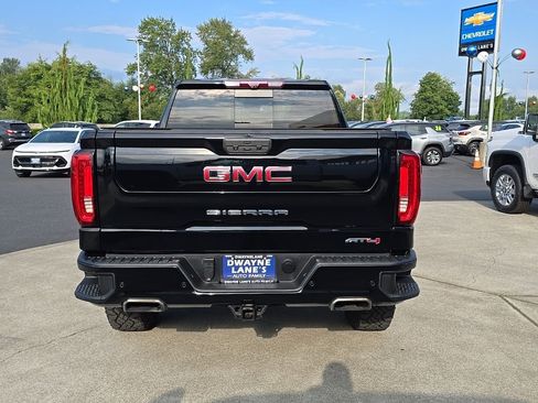 Used 2021 GMC Sierra 1500 AT4 w/ Off-Road Performance Package image 5
