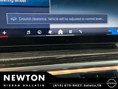 Used 2026 BMW 740i xDrive AWD/4WD image 86