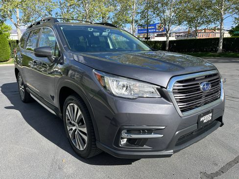 Used 2020 Subaru Ascent Limited w/ Technology Package AWD/4WD image 5