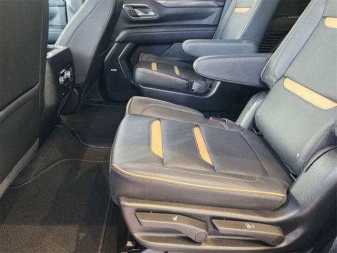 Used 2023 GMC Yukon AT4 image 16