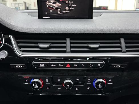 Used 2019 Audi Q7 3.0T Premium Plus w/ Premium Plus Package image 31