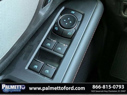 Used 2025 Ford Expedition Active RWD image 22