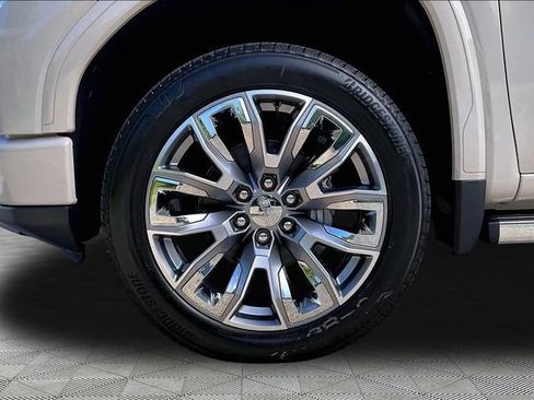 New 2026 GMC Sierra 1500 Denali w/ Denali Reserve Package AWD/4WD image 13