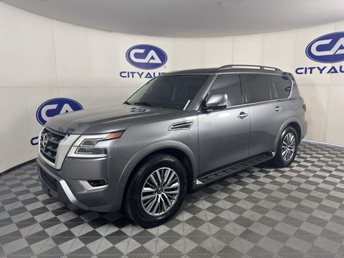 Used 2021 Nissan Armada SL w/ Captain's Chairs Package AWD/4WD image 7