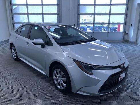 Certified 2025 Toyota Corolla LE image 35