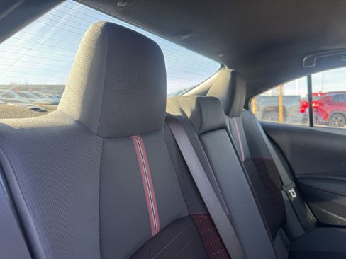 Used 2025 Toyota Corolla SE w/ SE Premium Package image 18